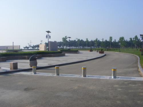 济宁市兖州区升降路桩二号